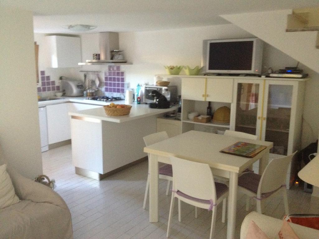 Luxury Apartment Sardegna Portisco Kamer foto
